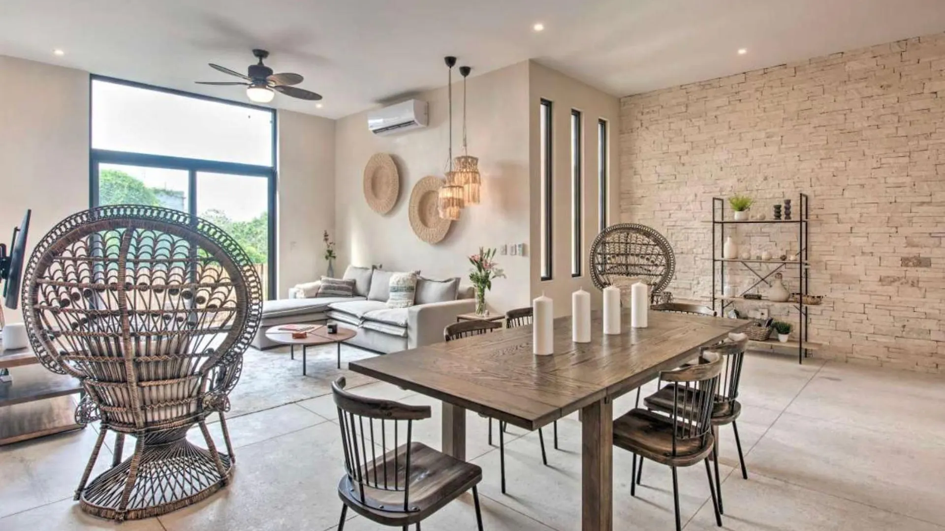 Tanah Manor location